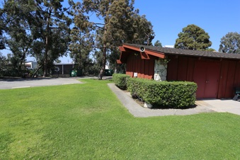 Enlarge photo 63