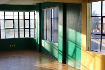 Enlarge photo 32