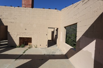 Enlarge photo 211