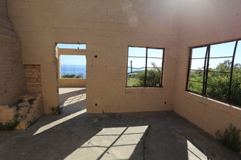 Enlarge photo 216