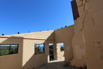 Enlarge photo 228