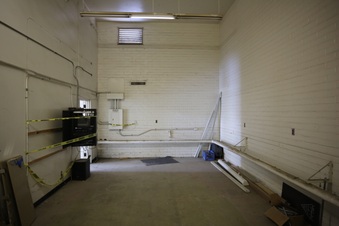 Enlarge photo 90