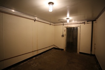Enlarge photo 149