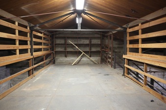 Enlarge photo 162