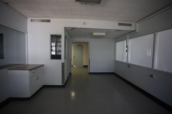 Enlarge photo 279