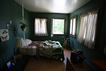 Enlarge photo 399