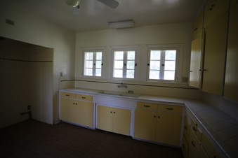 Enlarge photo 406