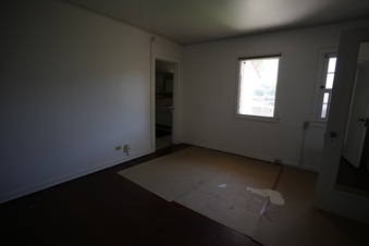 Enlarge photo 409