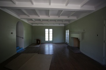 Enlarge photo 420