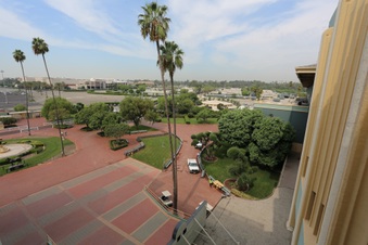 Enlarge photo 51