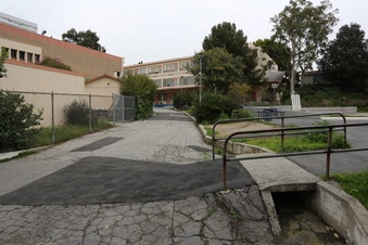Enlarge photo 48
