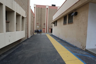 Enlarge photo 61