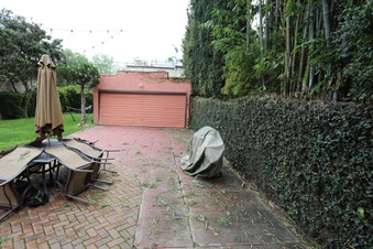 Enlarge photo 18
