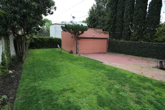 Enlarge photo 21
