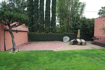 Enlarge photo 29