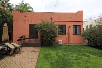 Enlarge photo 32