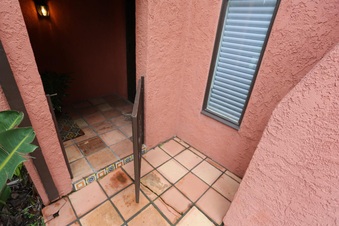 Enlarge photo 37