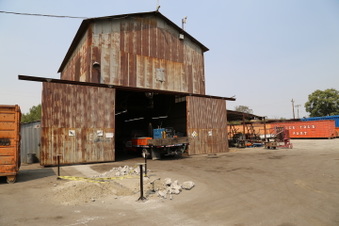 Enlarge photo 21
