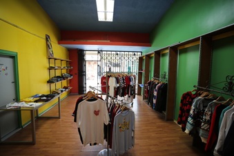 Enlarge photo 25