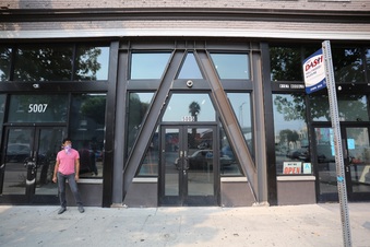 5005 Melrose Avenue