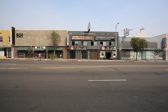 548 North Western Avenue