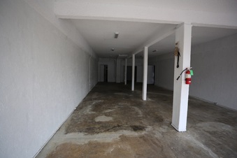 Enlarge photo 18