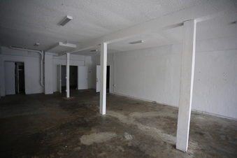 Enlarge photo 21