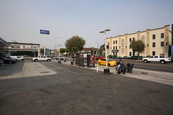 Enlarge photo 11