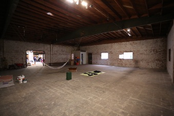 Enlarge photo 42