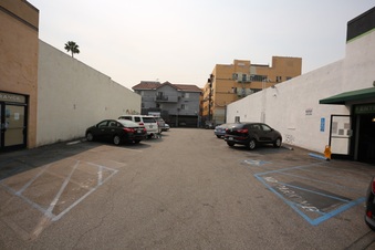 Enlarge photo 4