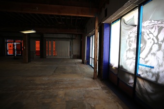 Enlarge photo 13