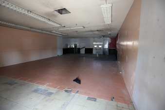 Enlarge photo 64