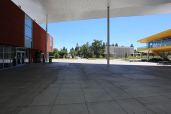Enlarge photo 51
