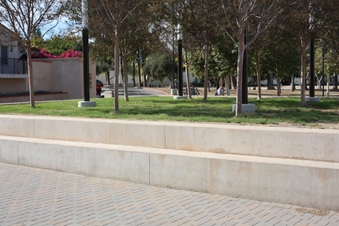 Enlarge photo 51