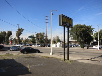 Universal Inn