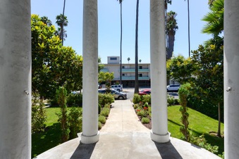 Enlarge photo 5