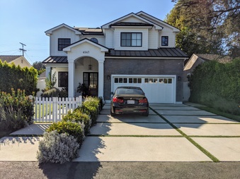 4547 Simpson Ave