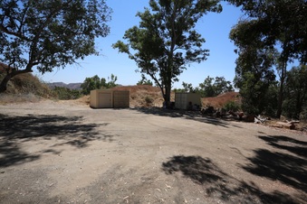 Enlarge photo 19