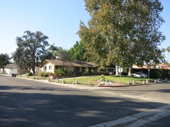 9317 Balcom Ave