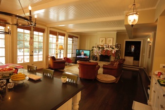 Enlarge photo 33