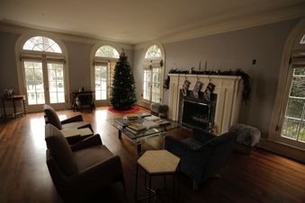 Enlarge photo 34