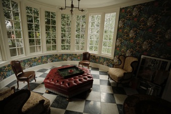 Enlarge photo 36