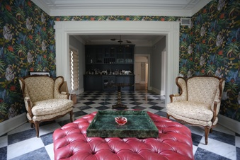 Enlarge photo 37