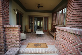 Enlarge photo 9
