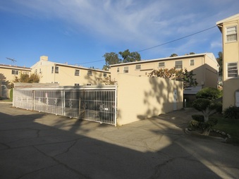 Enlarge photo 32