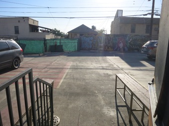 Enlarge photo 32