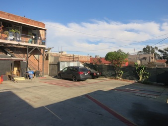 Enlarge photo 35