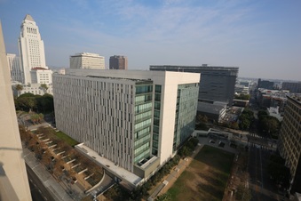 Enlarge photo 19