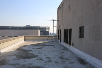 Enlarge photo 46