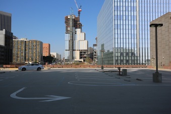 Enlarge photo 77